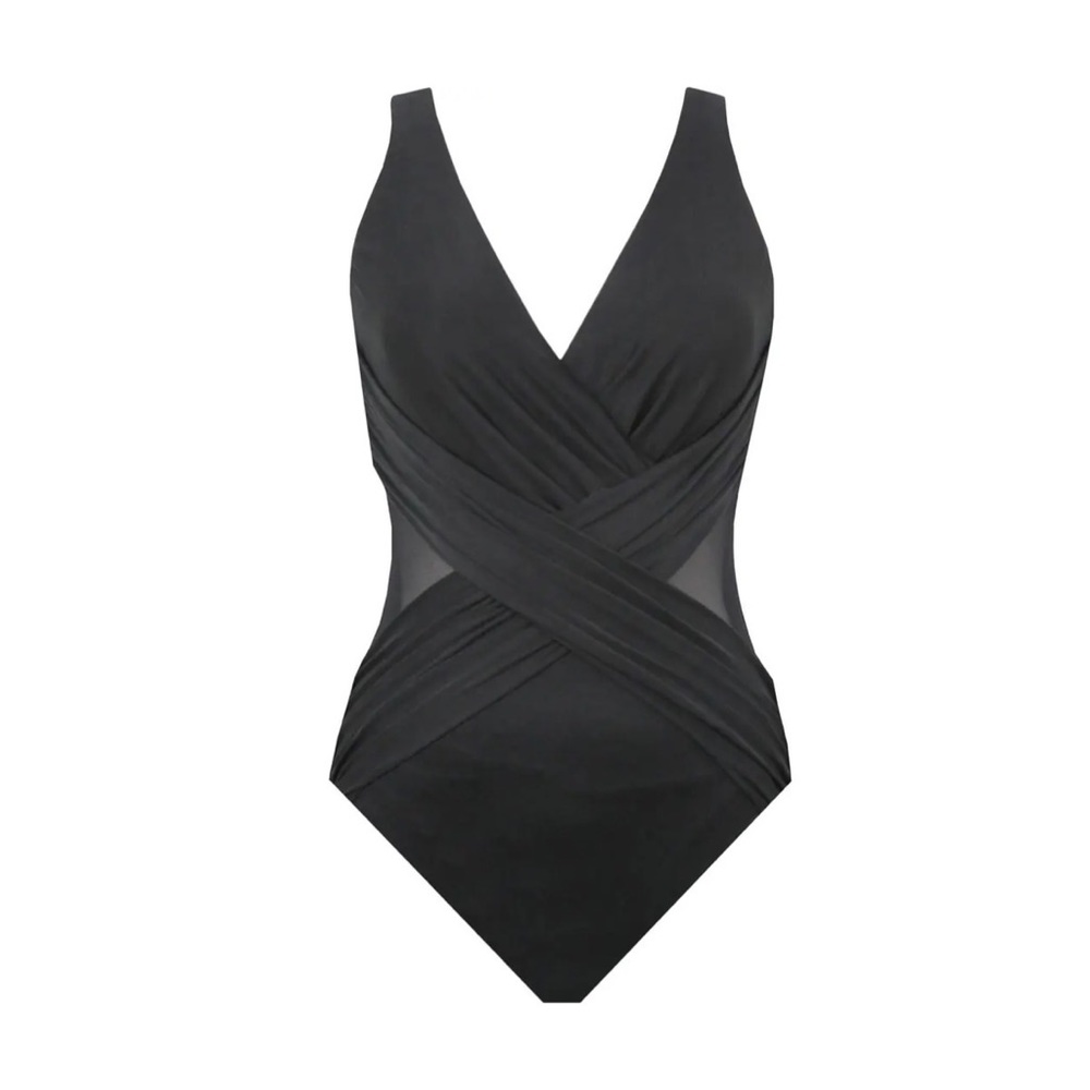 Illusionist Crossover One-Piece Swimsuit
MIRACLESUIT®